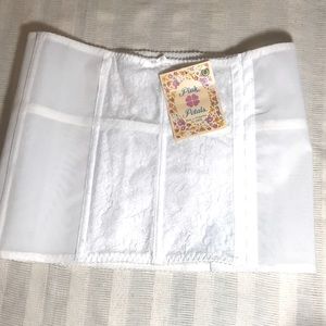 NWT waist shapewear, Sz 8